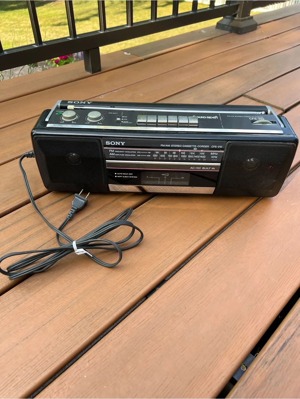 Vintage Sony CFS-210 Sound Rider Boombox AM/FM Stereo Cassette Player Tested